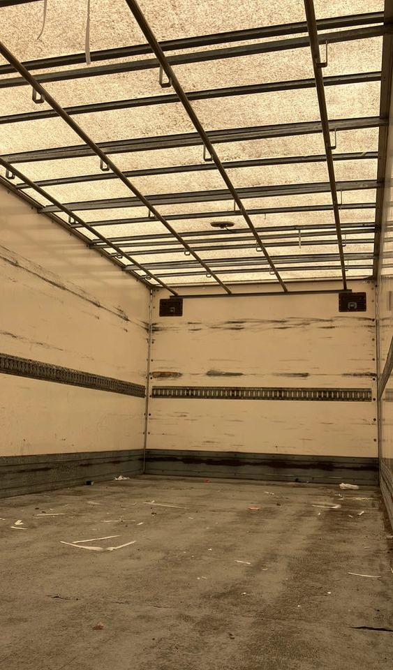 Mercedes-Benz Atego 1218 kurierka kontener - Bakwagen: afbeelding 5 Mercedes-Benz Atego 1218 kurierka kontener - Bakwagen: afbeelding 5