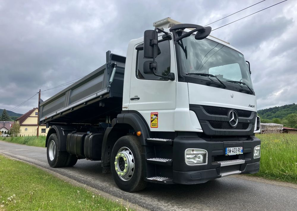 Mercedes-Benz Axor 1829 solidny kiper wywrotka blokada mostu - Kipper vrachtwagen: afbeelding 2 Mercedes-Benz Axor 1829 solidny kiper wywrotka blokada mostu - Kipper vrachtwagen: afbeelding 2