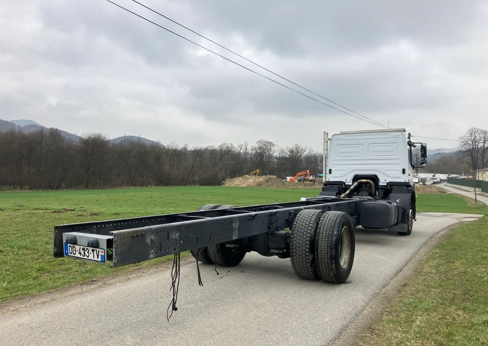Mercedes-Benz Mercedes Axor 1829 Rama do zabudowy kiper beczka hakowiec laweta - Chassis vrachtwagen: afbeelding 4 Mercedes-Benz Mercedes Axor 1829 Rama do zabudowy kiper beczka hakowiec laweta - Chassis vrachtwagen: afbeelding 4