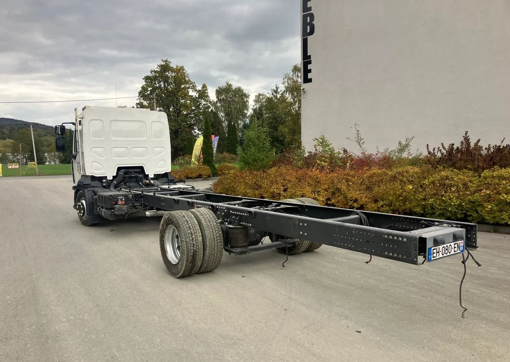 Renault RENAULT Gama D12 euro  6 ramo do zabudowy - Chassis vrachtwagen: afbeelding 4 Renault RENAULT Gama D12 euro  6 ramo do zabudowy - Chassis vrachtwagen: afbeelding 4