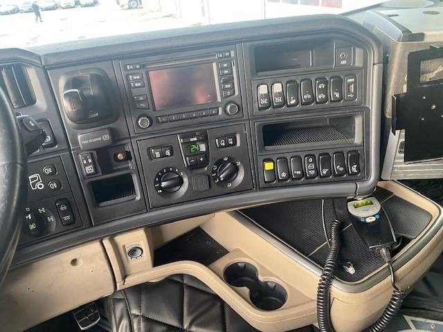 Scania R580lb8x4*4hna - Haakarmsysteem vrachtwagen: afbeelding 2 Scania R580lb8x4*4hna - Haakarmsysteem vrachtwagen: afbeelding 2