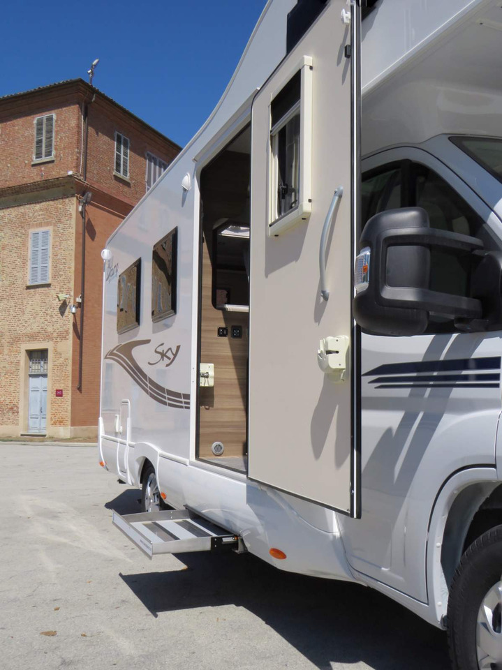 Fiat Ducato - Camper: afbeelding 2 Fiat Ducato - Camper: afbeelding 2