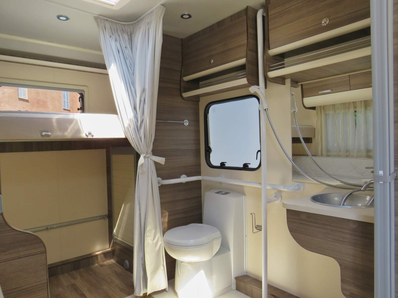Fiat Ducato - Camper: afbeelding 3 Fiat Ducato - Camper: afbeelding 3