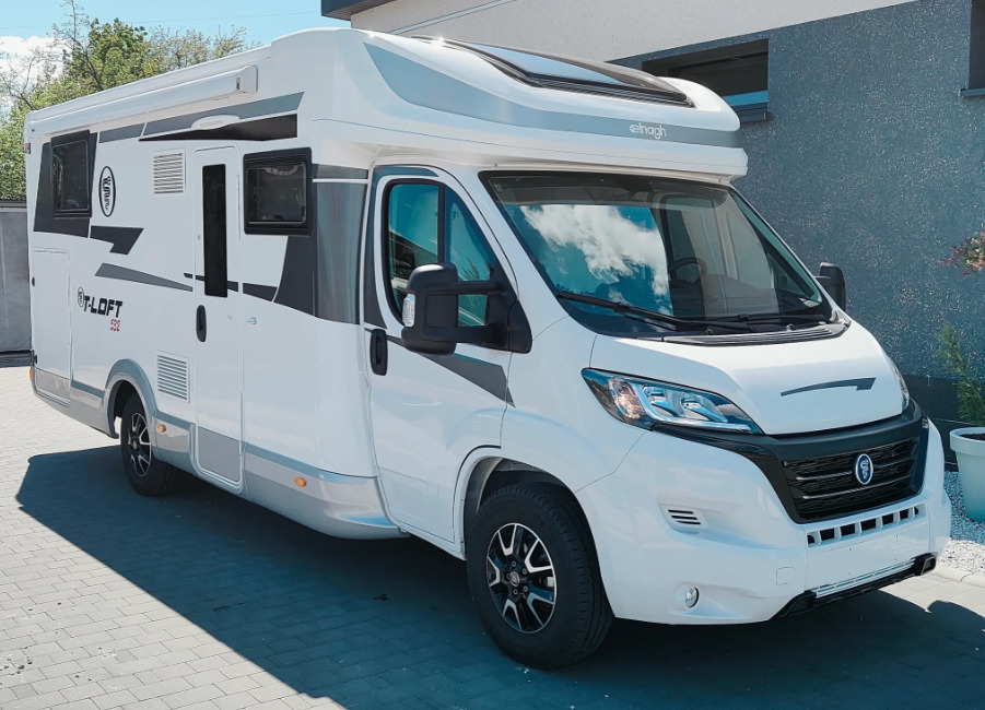 Elnagh Elnagh T-Loft 532 WINTER Alarm Solar Camera Air Conditioning Truma Diesel E FV23% Awning Remis Retrofitted - Buscamper: afbeelding 1 Elnagh Elnagh T-Loft 532 WINTER Alarm Solar Camera Air Conditioning Truma Diesel E FV23% Awning Remis Retrofitted - Buscamper: afbeelding 1