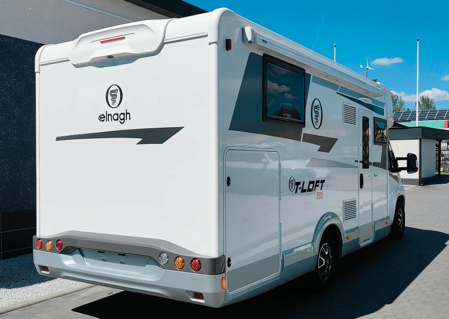 Elnagh Elnagh T-Loft 532 WINTER Alarm Solar Camera Air Conditioning Truma Diesel E FV23% Awning Remis Retrofitted - Buscamper: afbeelding 4 Elnagh Elnagh T-Loft 532 WINTER Alarm Solar Camera Air Conditioning Truma Diesel E FV23% Awning Remis Retrofitted - Buscamper: afbeelding 4
