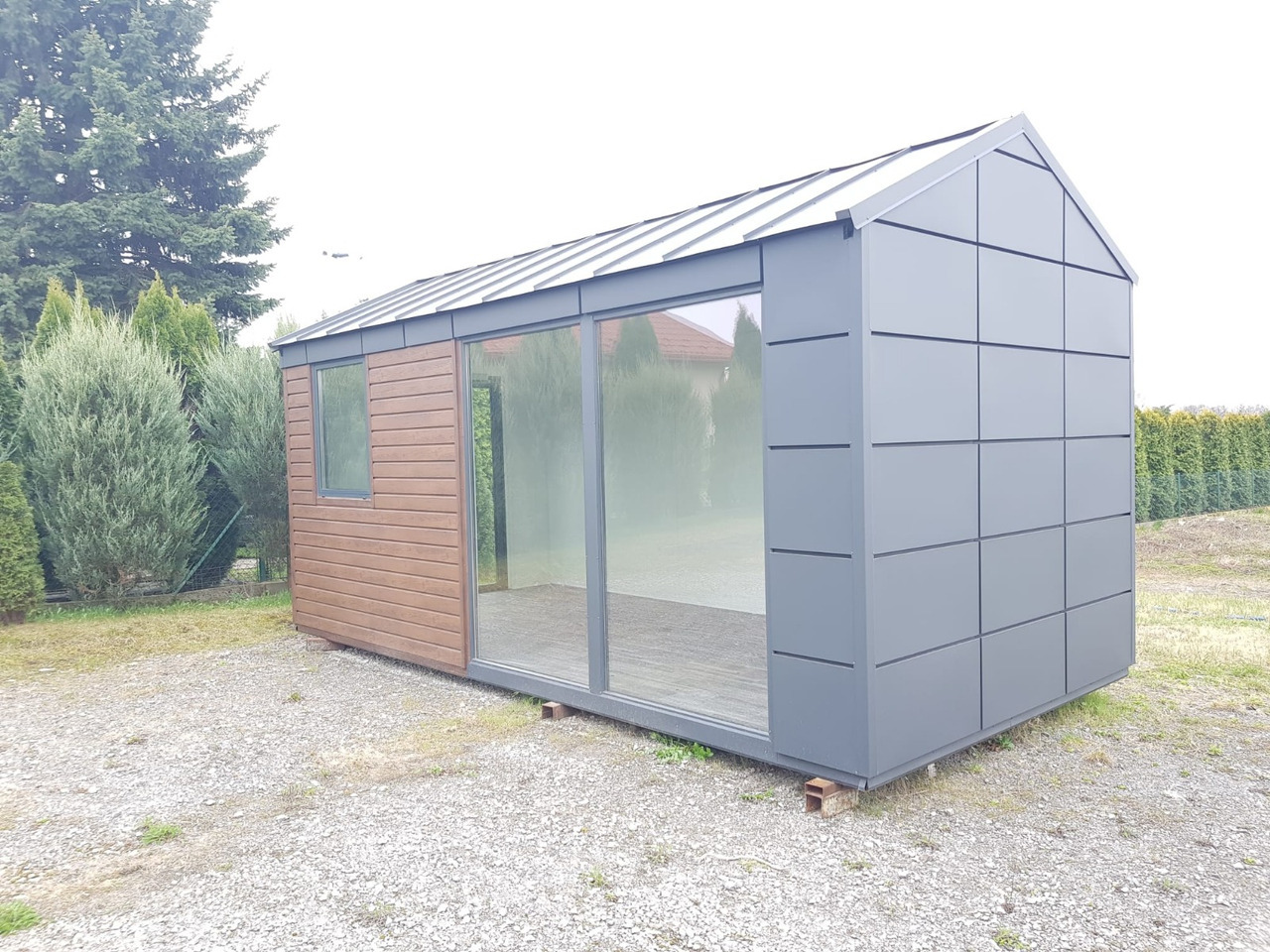 IDEX Premium Commercial Container Unit – Modern, Durable & Ready to Customize! - Wissellaadbak/ Container: afbeelding 1 IDEX Premium Commercial Container Unit – Modern, Durable & Ready to Customize! - Wissellaadbak/ Container: afbeelding 1