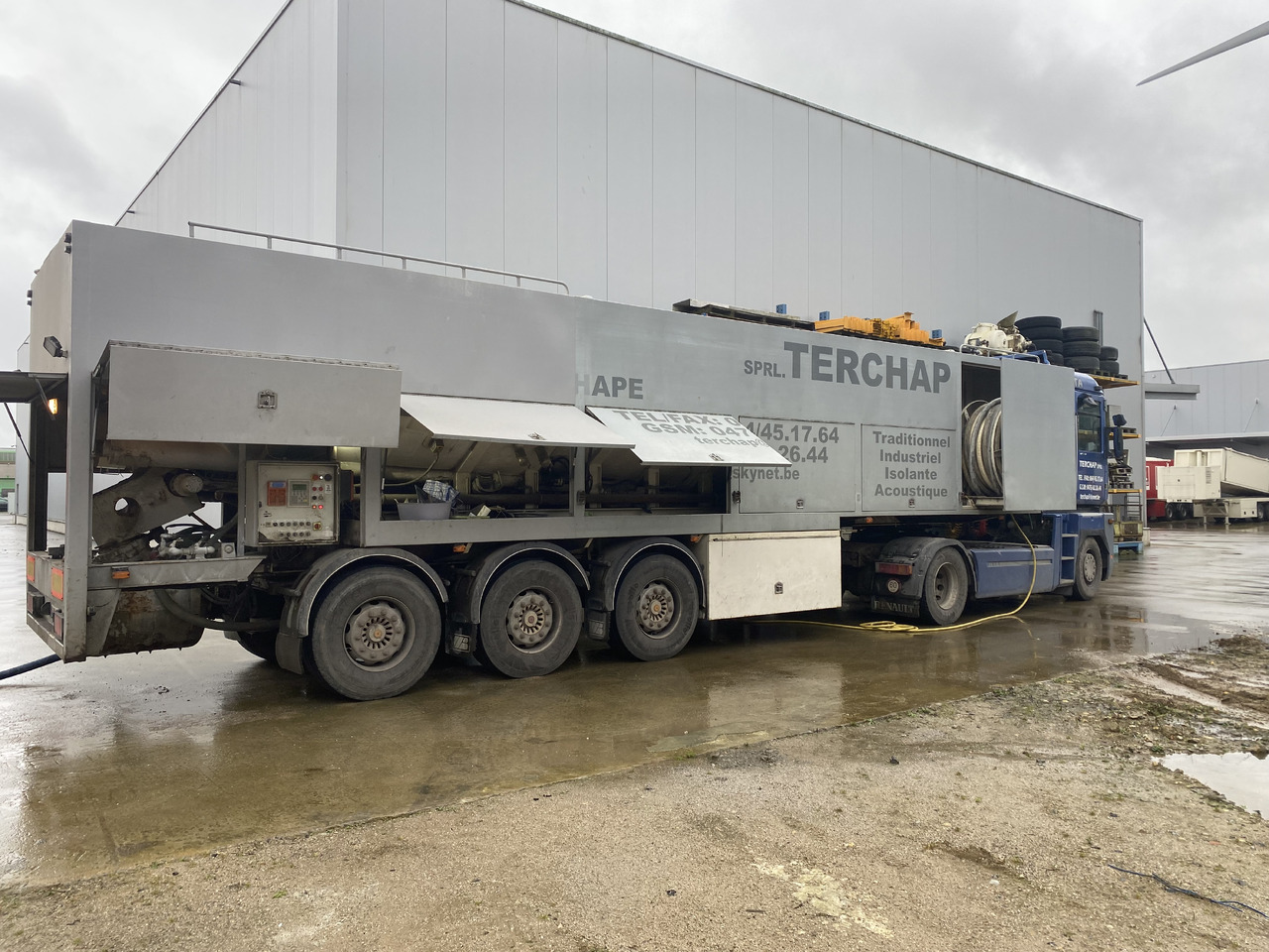 Mcmachine KWB SEMI REMORQUE A CHAPE Mcmachine KWB SEMI REMORQUE A CHAPE - Oplegger: afbeelding 4 Mcmachine KWB SEMI REMORQUE A CHAPE Mcmachine KWB SEMI REMORQUE A CHAPE - Oplegger: afbeelding 4