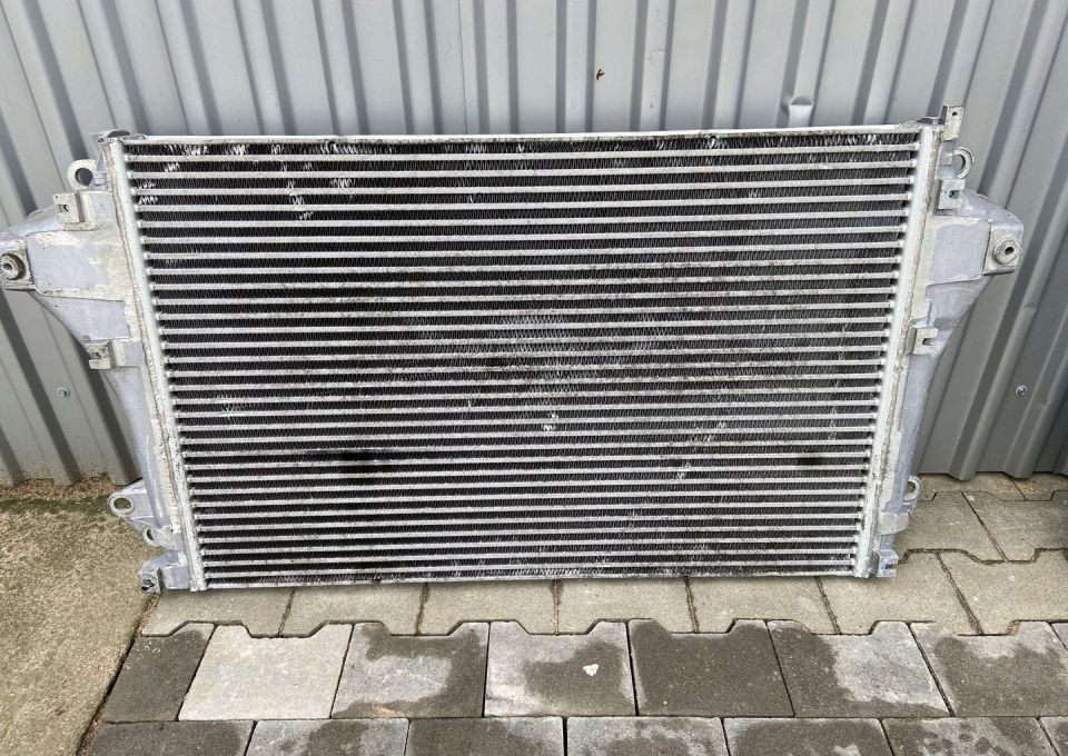 Chłodnica Scania P G intercooler 2362749 next gen - Intercooler voor Vrachtwagen: afbeelding 2 Chłodnica Scania P G intercooler 2362749 next gen - Intercooler voor Vrachtwagen: afbeelding 2