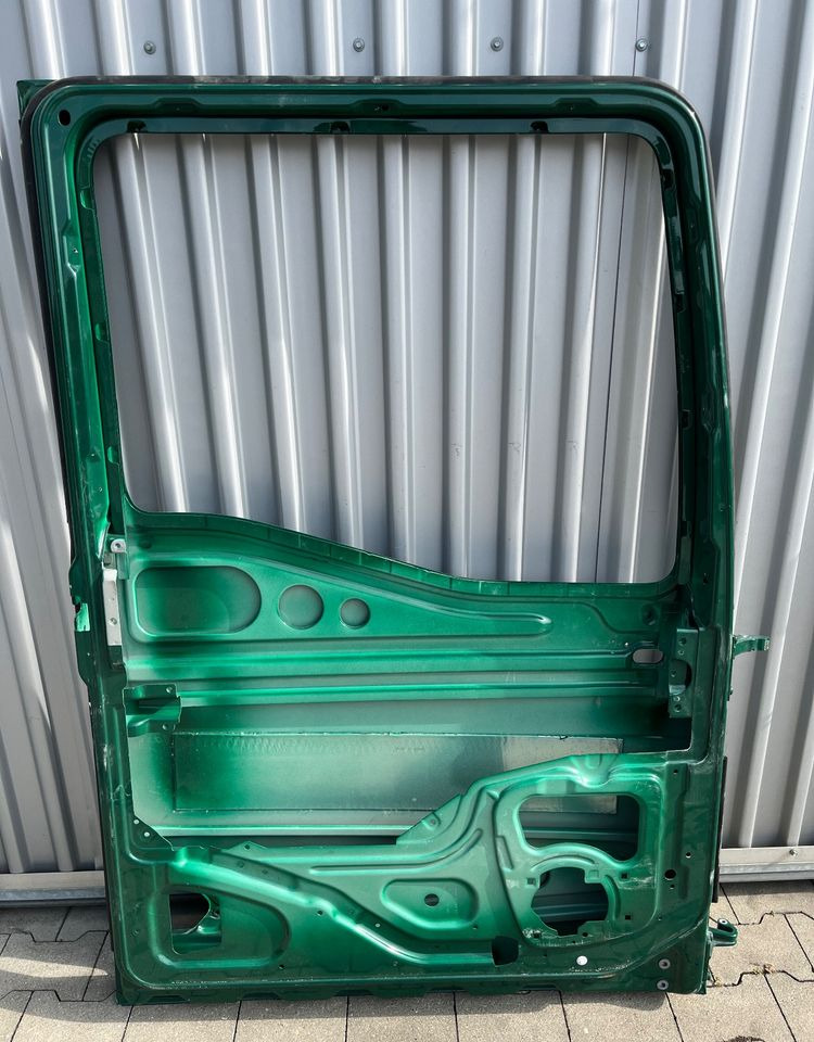 Drzwi lewe MAN TGX TG3 drzwi kierowcy nowy model - Deur en onderdelen voor Vrachtwagen: afbeelding 2 Drzwi lewe MAN TGX TG3 drzwi kierowcy nowy model - Deur en onderdelen voor Vrachtwagen: afbeelding 2