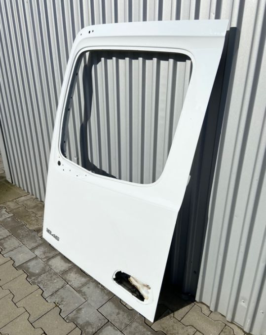 Drzwi lewe Mercedes Actros MP4 euro 6 - Deur en onderdelen voor Vrachtwagen: afbeelding 2 Drzwi lewe Mercedes Actros MP4 euro 6 - Deur en onderdelen voor Vrachtwagen: afbeelding 2