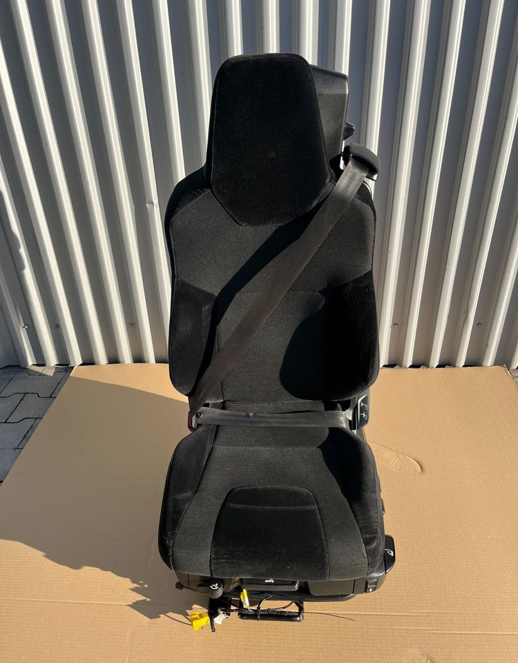Fotel kierowcy MAN TG3 TGX nowy model siedzenie lewe - Cabine en interieur voor Vrachtwagen: afbeelding 1 Fotel kierowcy MAN TG3 TGX nowy model siedzenie lewe - Cabine en interieur voor Vrachtwagen: afbeelding 1