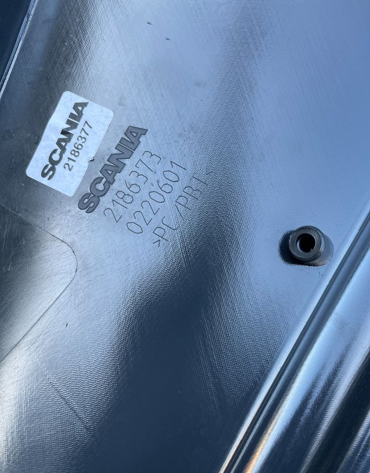 NOWE Nadkole Scania R błotnik chlapacz - Carrosserie en exterieur voor Vrachtwagen: afbeelding 3 NOWE Nadkole Scania R błotnik chlapacz - Carrosserie en exterieur voor Vrachtwagen: afbeelding 3