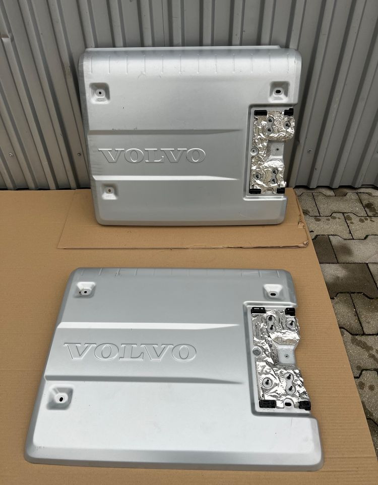 Osłona katalizatora Volvo FH 5 FH5 Aero euro 6 pokrywa dekiel - Carrosserie en exterieur voor Vrachtwagen: afbeelding 1 Osłona katalizatora Volvo FH 5 FH5 Aero euro 6 pokrywa dekiel - Carrosserie en exterieur voor Vrachtwagen: afbeelding 1