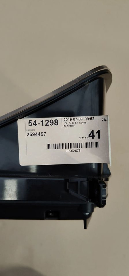 SCANIA R S LICZNIK ZEGARY 2594497 - Instrumentenpaneel voor Vrachtwagen: afbeelding 2 SCANIA R S LICZNIK ZEGARY 2594497 - Instrumentenpaneel voor Vrachtwagen: afbeelding 2