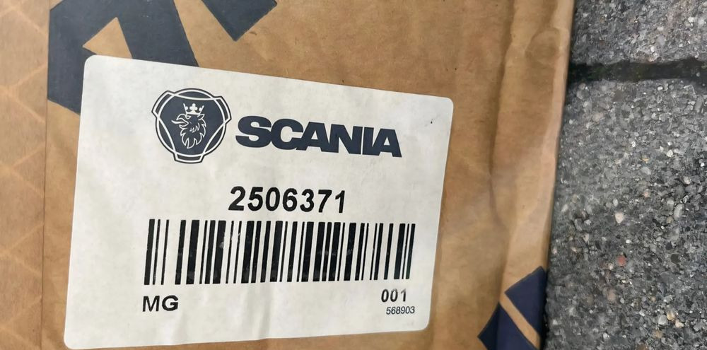 SCANIA R S SZYBA BOCZNA LEWA KIEROWCY NOWA 2506371 - Cabine en interieur: afbeelding 4 SCANIA R S SZYBA BOCZNA LEWA KIEROWCY NOWA 2506371 - Cabine en interieur: afbeelding 4
