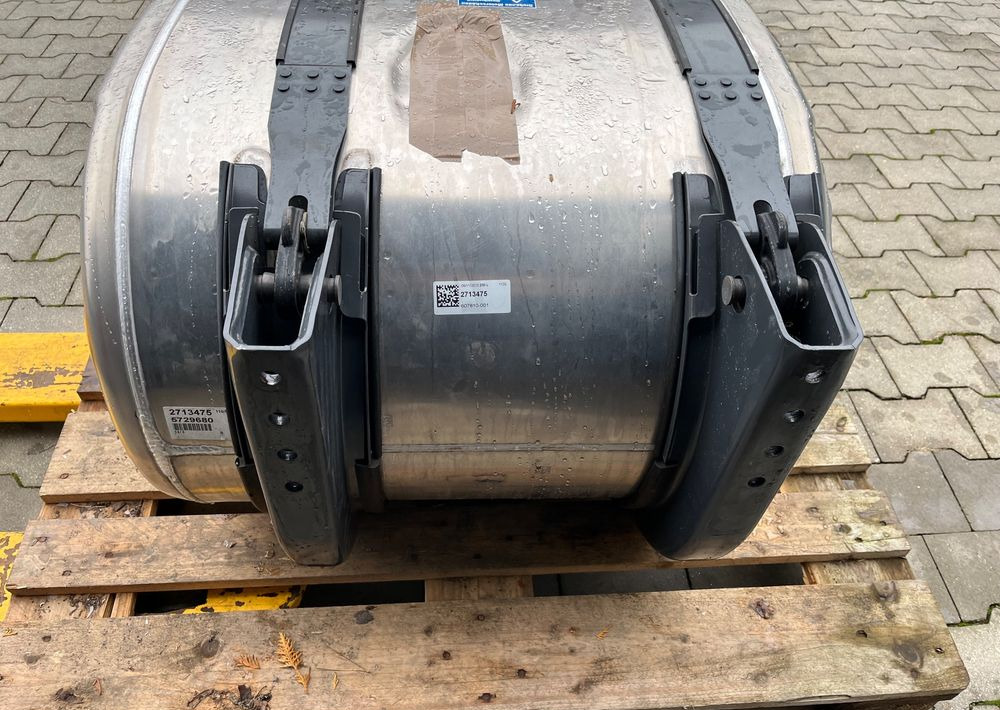 Zbiornik paliwa Scania R S 230 L kompletny 2600650 bak NGS NGR - Brandstoftoevoer voor Vrachtwagen: afbeelding 4 Zbiornik paliwa Scania R S 230 L kompletny 2600650 bak NGS NGR - Brandstoftoevoer voor Vrachtwagen: afbeelding 4