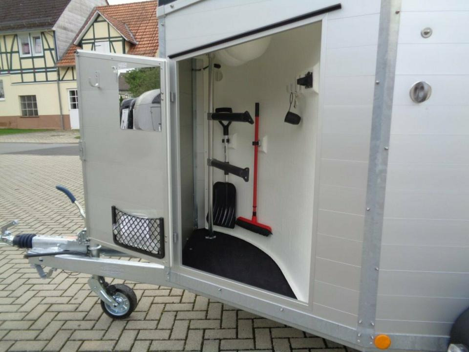 Paardentrailer Böckmann Pferdeanhänger Champion Esprit ECO Sattelkammer: afbeelding 6