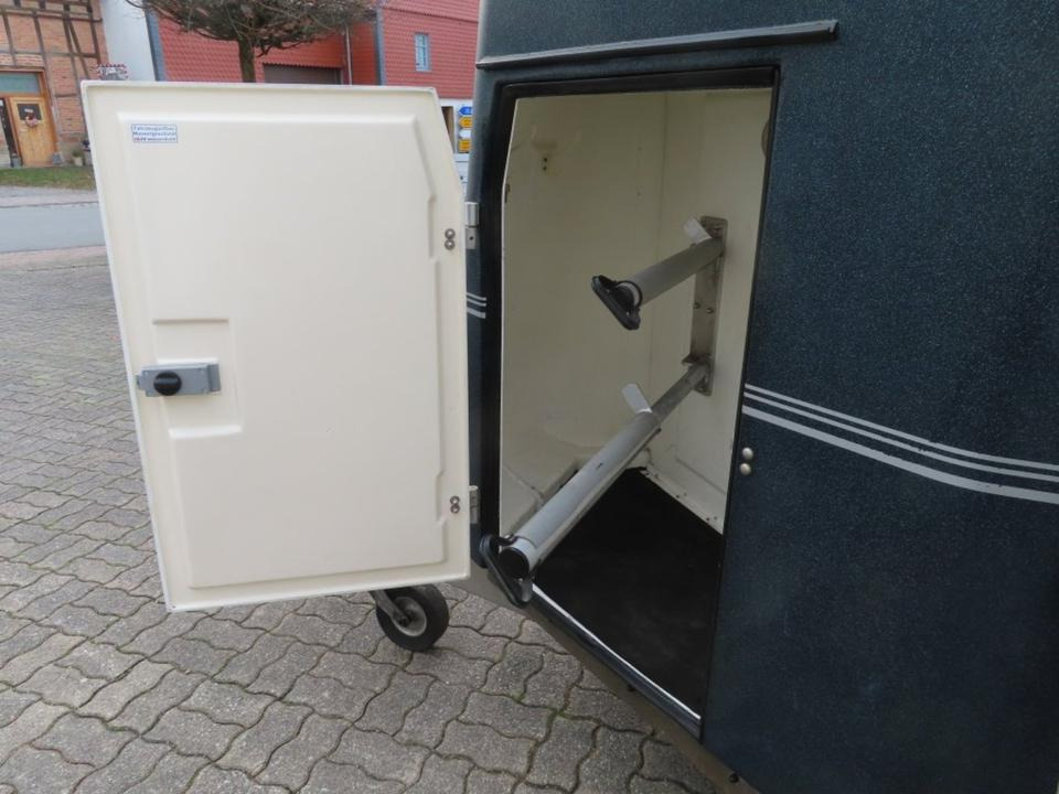Böckmann Pferdeanhänger, Comfort, Alub. Sattelk. 100 km/h - Paardentrailer: afbeelding 2 Böckmann Pferdeanhänger, Comfort, Alub. Sattelk. 100 km/h - Paardentrailer: afbeelding 2