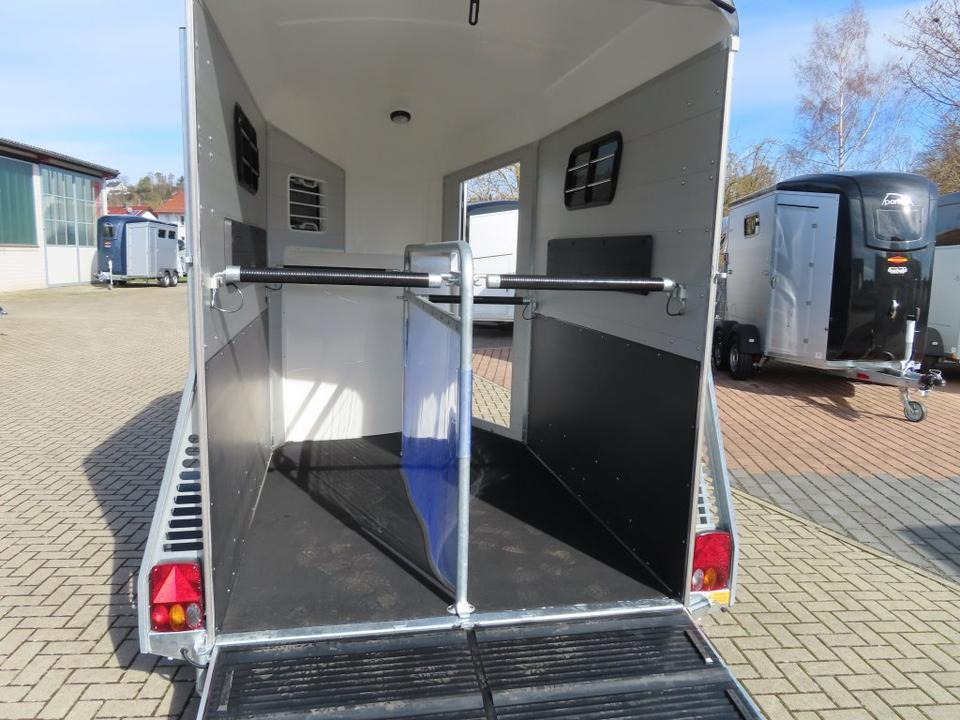 Paardentrailer Böckmann Pferdeanhänger, Portax ,Flügeltür, 100 km/h, SaKa.: afbeelding 7 Paardentrailer Böckmann Pferdeanhänger, Portax ,Flügeltür, 100 km/h, SaKa.: afbeelding 7