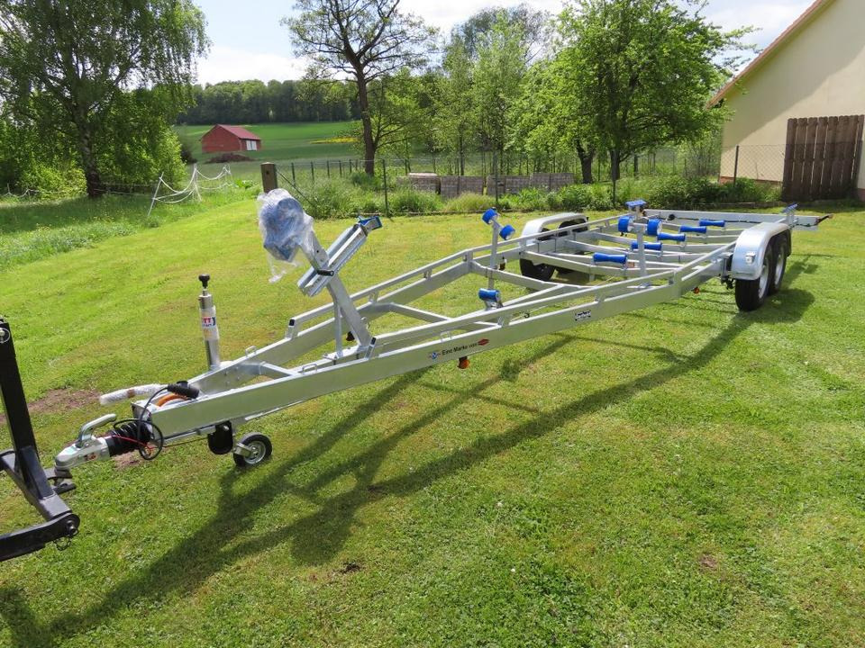 Boottrailer Böckmann TPV, PKW Anhänger, Bootstrailer, 3,5 to. Winde, 100 km/h: afbeelding 13 Boottrailer Böckmann TPV, PKW Anhänger, Bootstrailer, 3,5 to. Winde, 100 km/h: afbeelding 13