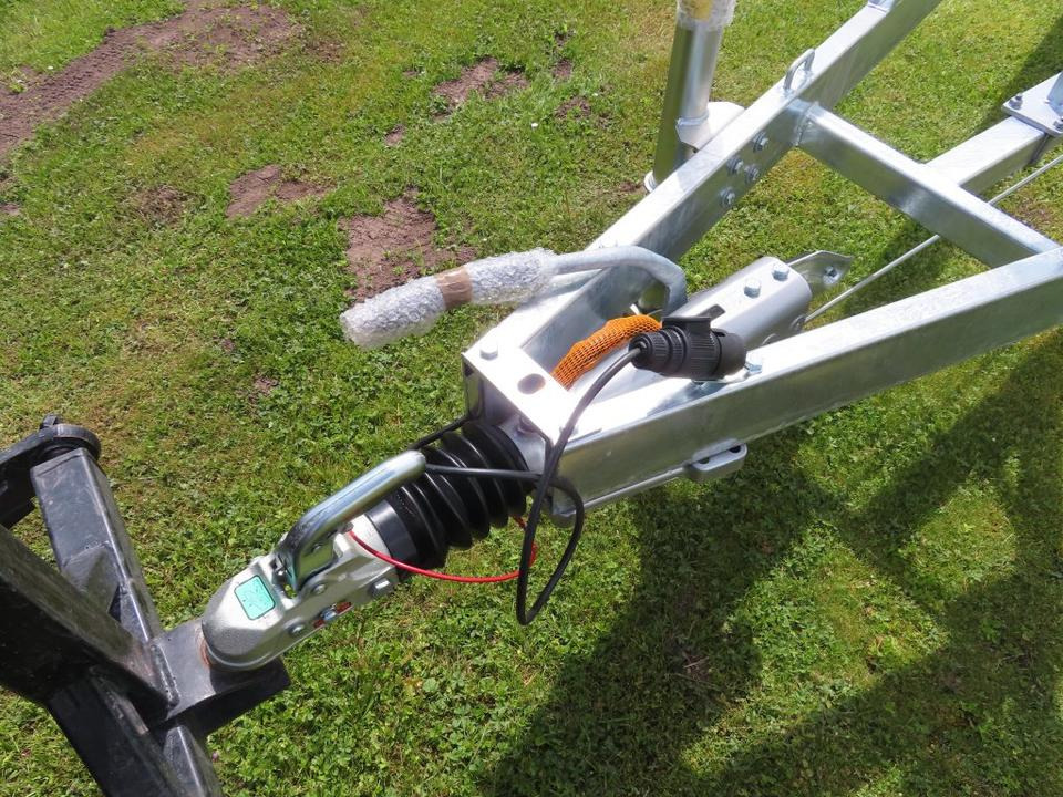 Boottrailer Böckmann TPV, PKW Anhänger, Bootstrailer, 3,5 to. Winde, 100 km/h: afbeelding 14 Boottrailer Böckmann TPV, PKW Anhänger, Bootstrailer, 3,5 to. Winde, 100 km/h: afbeelding 14