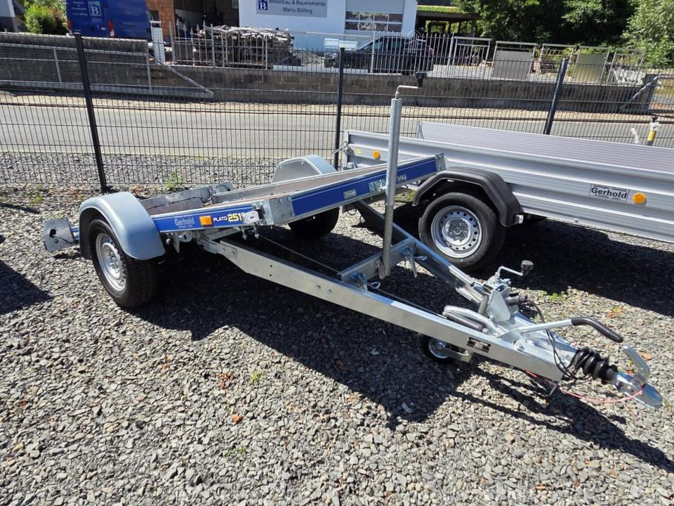 PKW-Anhänger 13 Stützrad Kippbar Motorrad Rasenmäher Quad 100km/h - Motor aanhanger: afbeelding 1 PKW-Anhänger 13 Stützrad Kippbar Motorrad Rasenmäher Quad 100km/h - Motor aanhanger: afbeelding 1