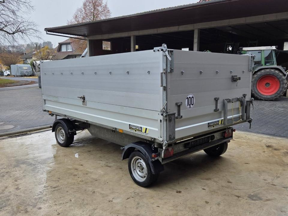 PKW-Anhänger Drehschemel Dreiseitenkipper 3,5t - Kipper aanhangwagen: afbeelding 4 PKW-Anhänger Drehschemel Dreiseitenkipper 3,5t - Kipper aanhangwagen: afbeelding 4