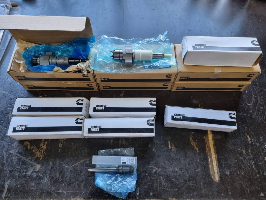 Cummins QSL 9 Tier 4 interim - Tier 4 Final - Stage 5 injectors - Injector voor Overslagkraan: afbeelding 1 Cummins QSL 9 Tier 4 interim - Tier 4 Final - Stage 5 injectors - Injector voor Overslagkraan: afbeelding 1