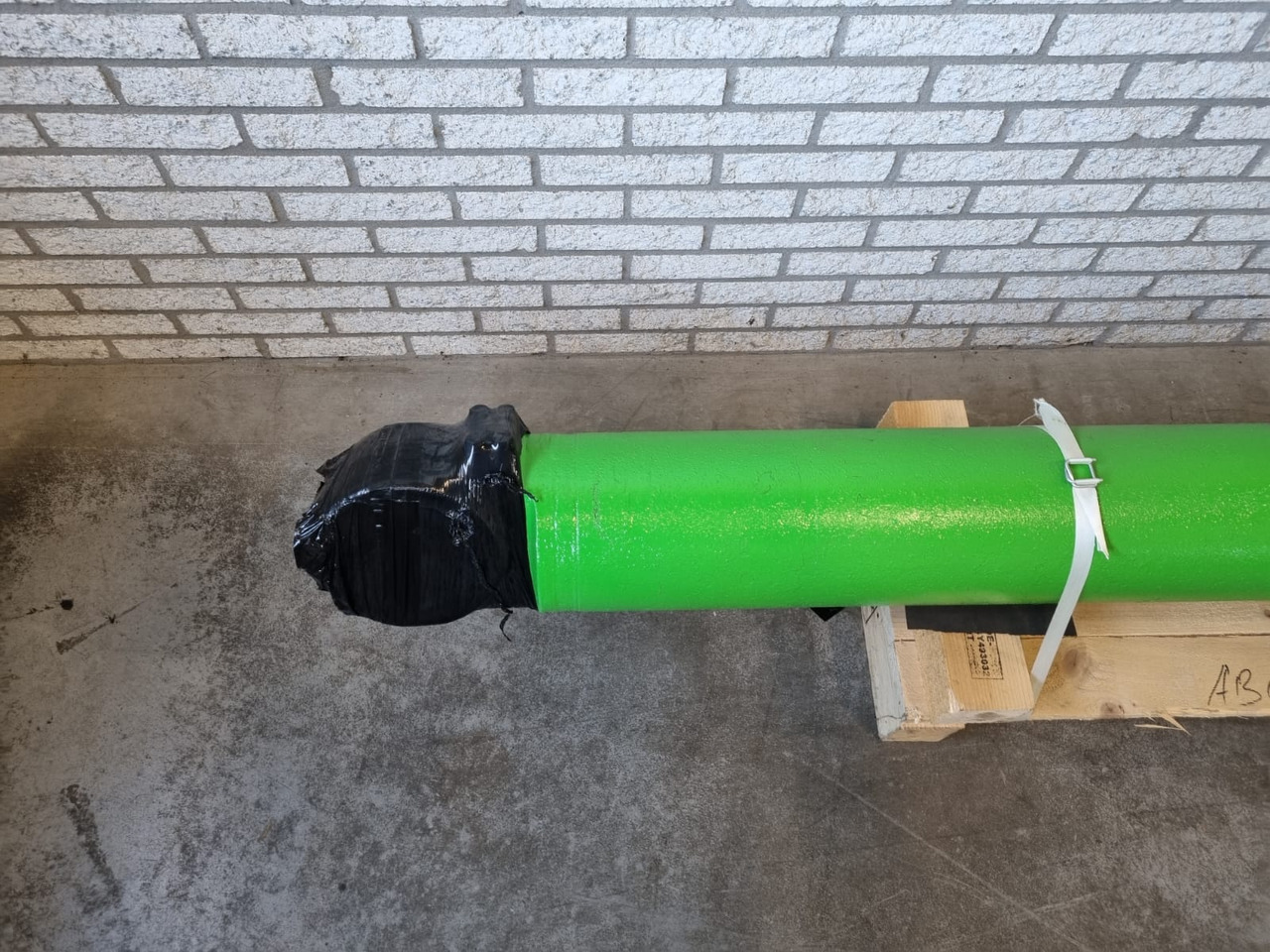 Sennebogen 870 Stick + boom Cylinder + 835 C boom + stick cylinder - Hydraulische cilinder voor Overslagkraan: afbeelding 3 Sennebogen 870 Stick + boom Cylinder + 835 C boom + stick cylinder - Hydraulische cilinder voor Overslagkraan: afbeelding 3