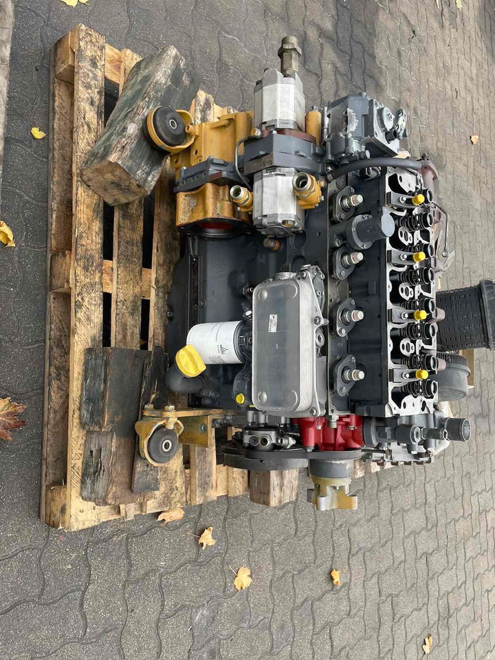 DEUTZ BF4M2012 Serial: 21039937 Fully renovated engine!!! - Motor voor Bouwmachine: afbeelding 3 DEUTZ BF4M2012 Serial: 21039937 Fully renovated engine!!! - Motor voor Bouwmachine: afbeelding 3