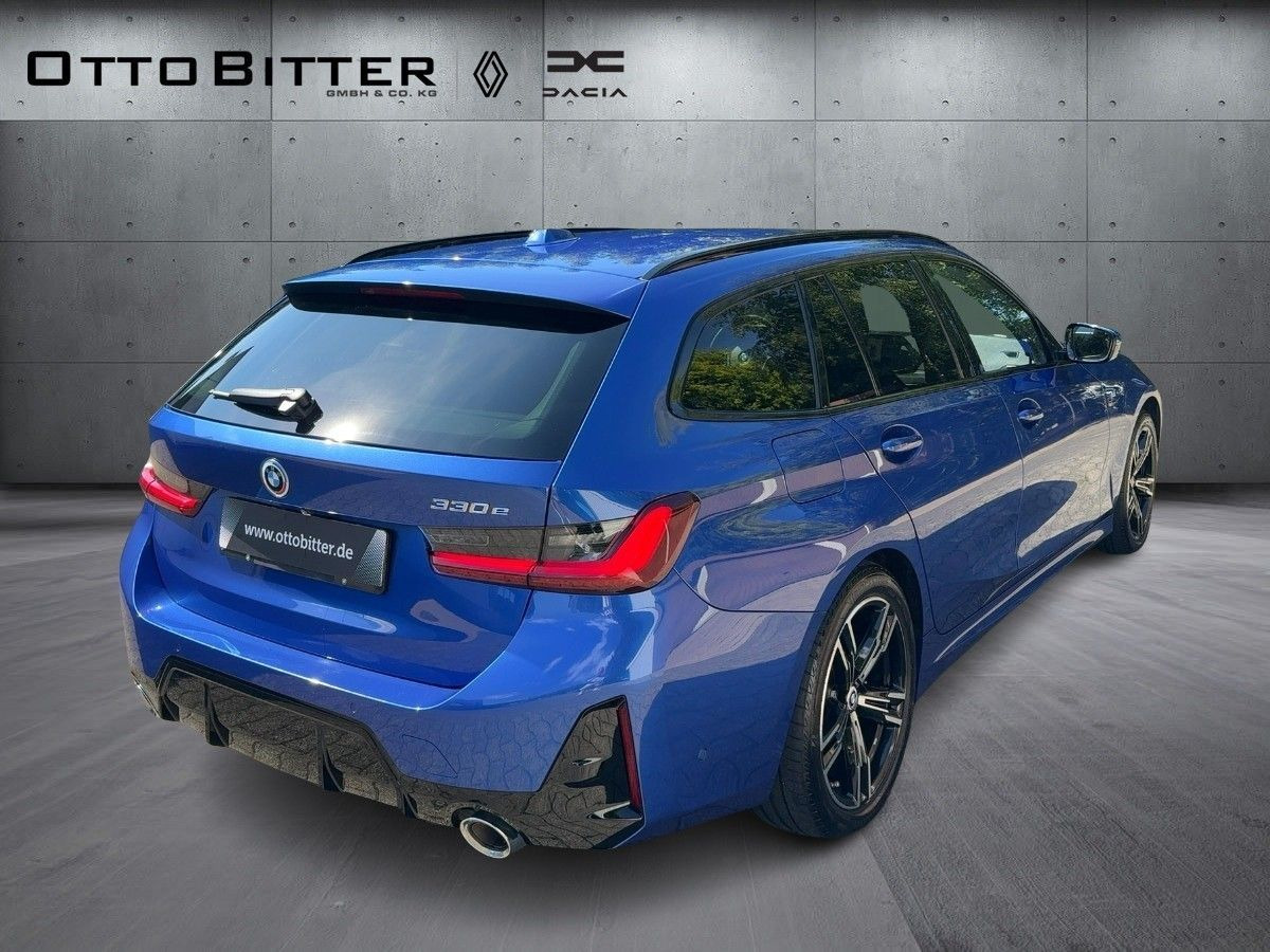 BMW 330 e Touring 360/M SPORT/COMFORTPAKET - Personenwagen: afbeelding 4 BMW 330 e Touring 360/M SPORT/COMFORTPAKET - Personenwagen: afbeelding 4