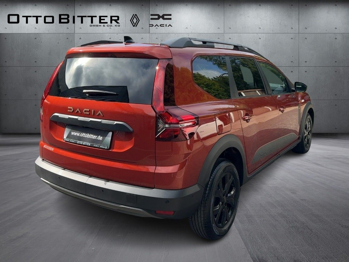Dacia Jogger Extreme TCe110 5-Sitze CITY-PAKET/NAVI - Stationwagen: afbeelding 4 Dacia Jogger Extreme TCe110 5-Sitze CITY-PAKET/NAVI - Stationwagen: afbeelding 4