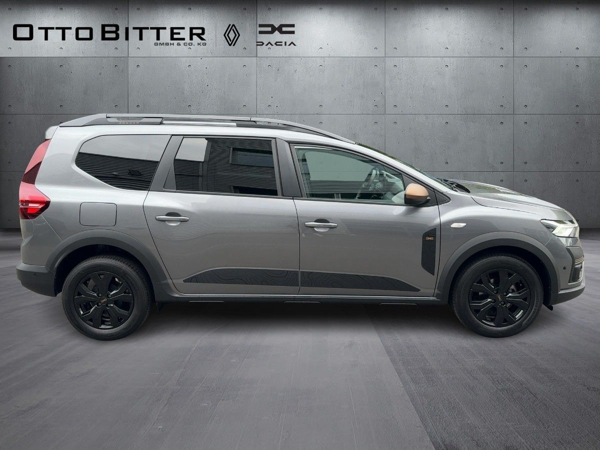 Dacia Jogger Extreme TCe110 5-Sitze CITY-PAKET/NAVI - Stationwagen: afbeelding 5 Dacia Jogger Extreme TCe110 5-Sitze CITY-PAKET/NAVI - Stationwagen: afbeelding 5