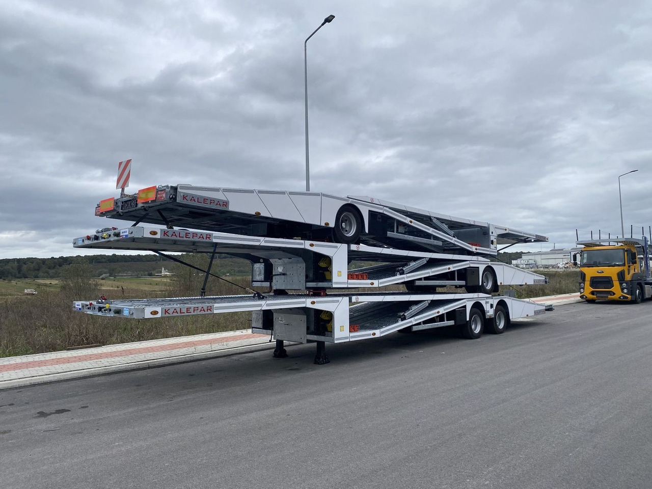 KALEPAR KLP119V4 4er-Autotransporter 1xAchse VDI - Autotransport oplegger: afbeelding 4 KALEPAR KLP119V4 4er-Autotransporter 1xAchse VDI - Autotransport oplegger: afbeelding 4