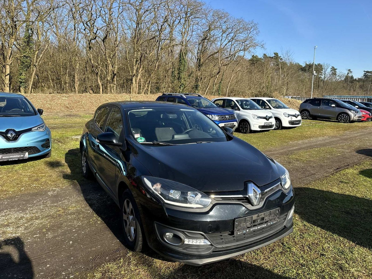 Renault Megane Limited TCe115 +KUPPLUNG DEFEKT/MOTOR OK+ - Sedan: afbeelding 5 Renault Megane Limited TCe115 +KUPPLUNG DEFEKT/MOTOR OK+ - Sedan: afbeelding 5
