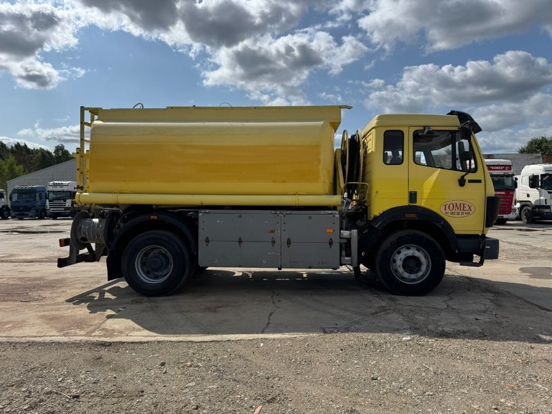 Mercedes-Benz SK 1726 (13.000L / 2 COMPARTIMENTS / GRAND PONT / LAMES / V8) - Tankwagen: afbeelding 4 Mercedes-Benz SK 1726 (13.000L / 2 COMPARTIMENTS / GRAND PONT / LAMES / V8) - Tankwagen: afbeelding 4