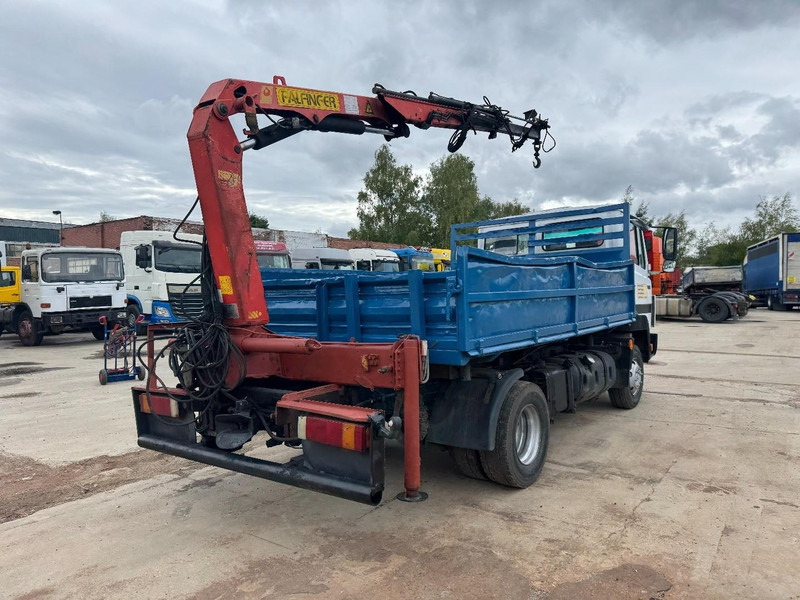 Mercedes-Benz SK 917 (STEEL SUSPENSION / PARLFINGER CRANE / AUXILIARY / 6 CYLINDER WITH MANUAL PUMP) - Kipper vrachtwagen, Kraanwagen: afbeelding 5 Mercedes-Benz SK 917 (STEEL SUSPENSION / PARLFINGER CRANE / AUXILIARY / 6 CYLINDER WITH MANUAL PUMP) - Kipper vrachtwagen, Kraanwagen: afbeelding 5