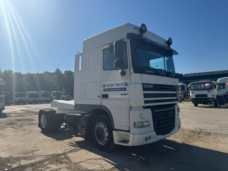 DAF 105 XF 460 Space Cab (MANUAL GEARBOX / BOITE MANUELLE) - Trekker: afbeelding 3 DAF 105 XF 460 Space Cab (MANUAL GEARBOX / BOITE MANUELLE) - Trekker: afbeelding 3