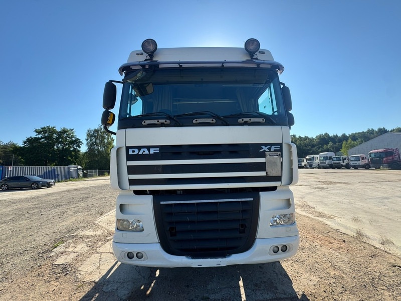 DAF 105 XF 460 Space Cab (MANUAL GEARBOX / BOITE MANUELLE) - Trekker: afbeelding 2 DAF 105 XF 460 Space Cab (MANUAL GEARBOX / BOITE MANUELLE) - Trekker: afbeelding 2
