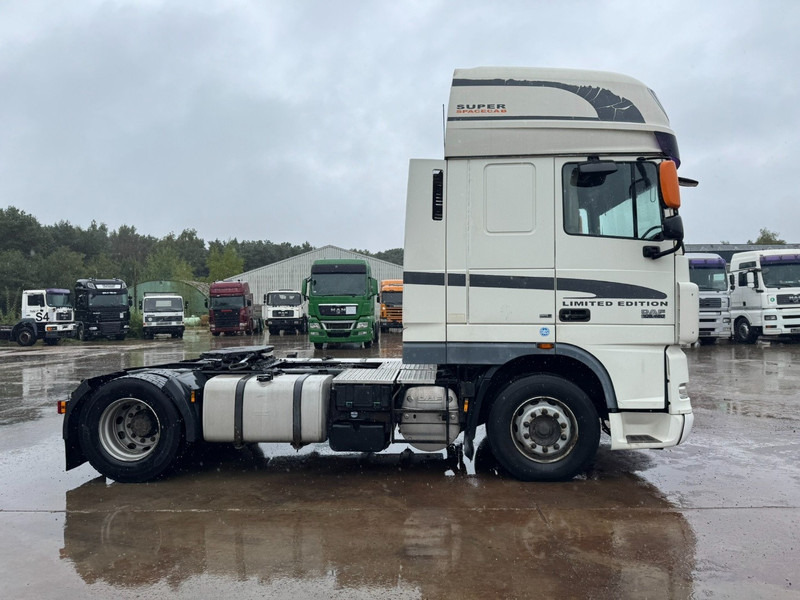 DAF 105 XF 460 Super Space Cab (BOITE MANUELLE / MANUAL GEARBOX / PERFECT) - Trekker: afbeelding 4 DAF 105 XF 460 Super Space Cab (BOITE MANUELLE / MANUAL GEARBOX / PERFECT) - Trekker: afbeelding 4
