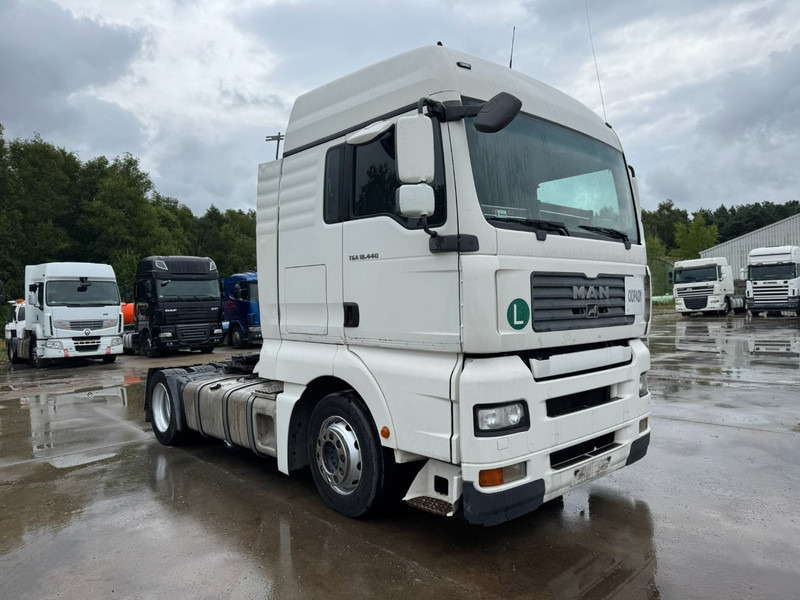MAN TGA 18.440 (MANUAL GEARBOX / BOITE MANUELLE) - Trekker: afbeelding 3 MAN TGA 18.440 (MANUAL GEARBOX / BOITE MANUELLE) - Trekker: afbeelding 3
