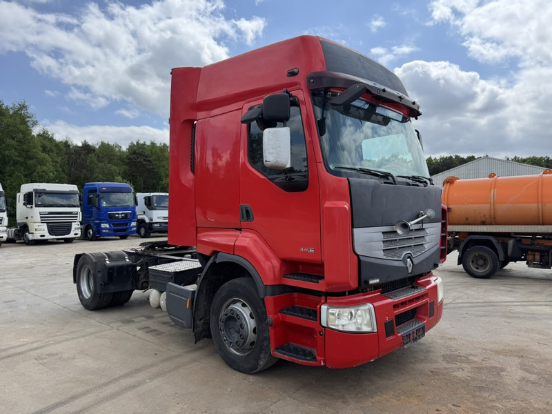 Renault Premium 440 DXI (MANUAL GEARBOX / BOITE MANUELLE) - Trekker: afbeelding 3 Renault Premium 440 DXI (MANUAL GEARBOX / BOITE MANUELLE) - Trekker: afbeelding 3