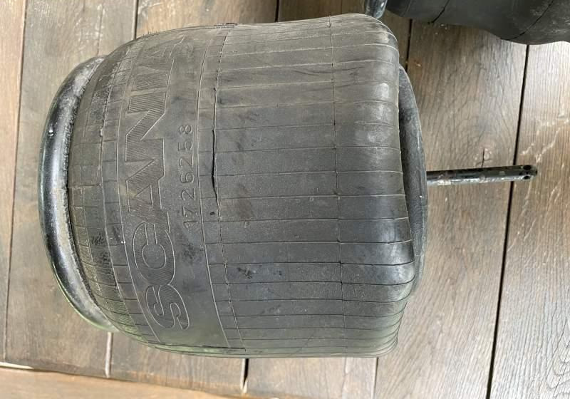 Scania Scania Higer - Ophanging voor Bus: afbeelding 1 Scania Scania Higer - Ophanging voor Bus: afbeelding 1