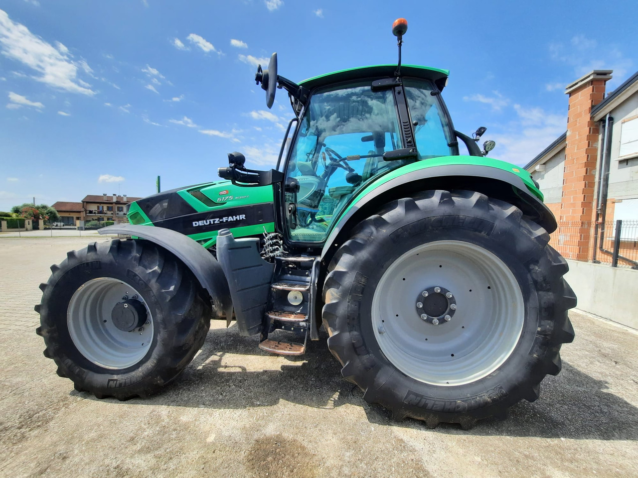 DEUTZ-FAHR AGROTRON 6175 TTV - Tractor: afbeelding 5 DEUTZ-FAHR AGROTRON 6175 TTV - Tractor: afbeelding 5