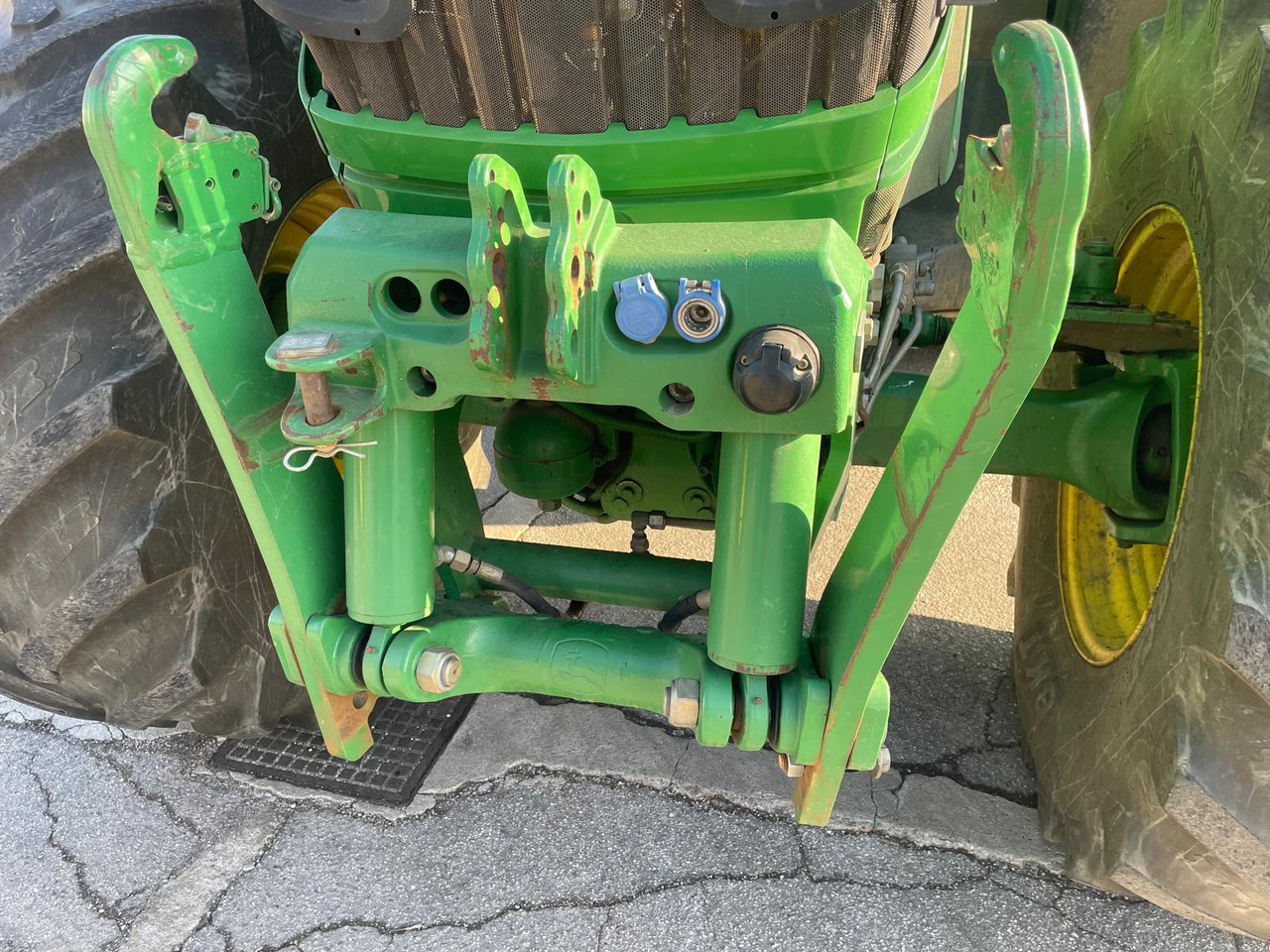 JOHN DEERE 6170 R - Tractor: afbeelding 4 JOHN DEERE 6170 R - Tractor: afbeelding 4