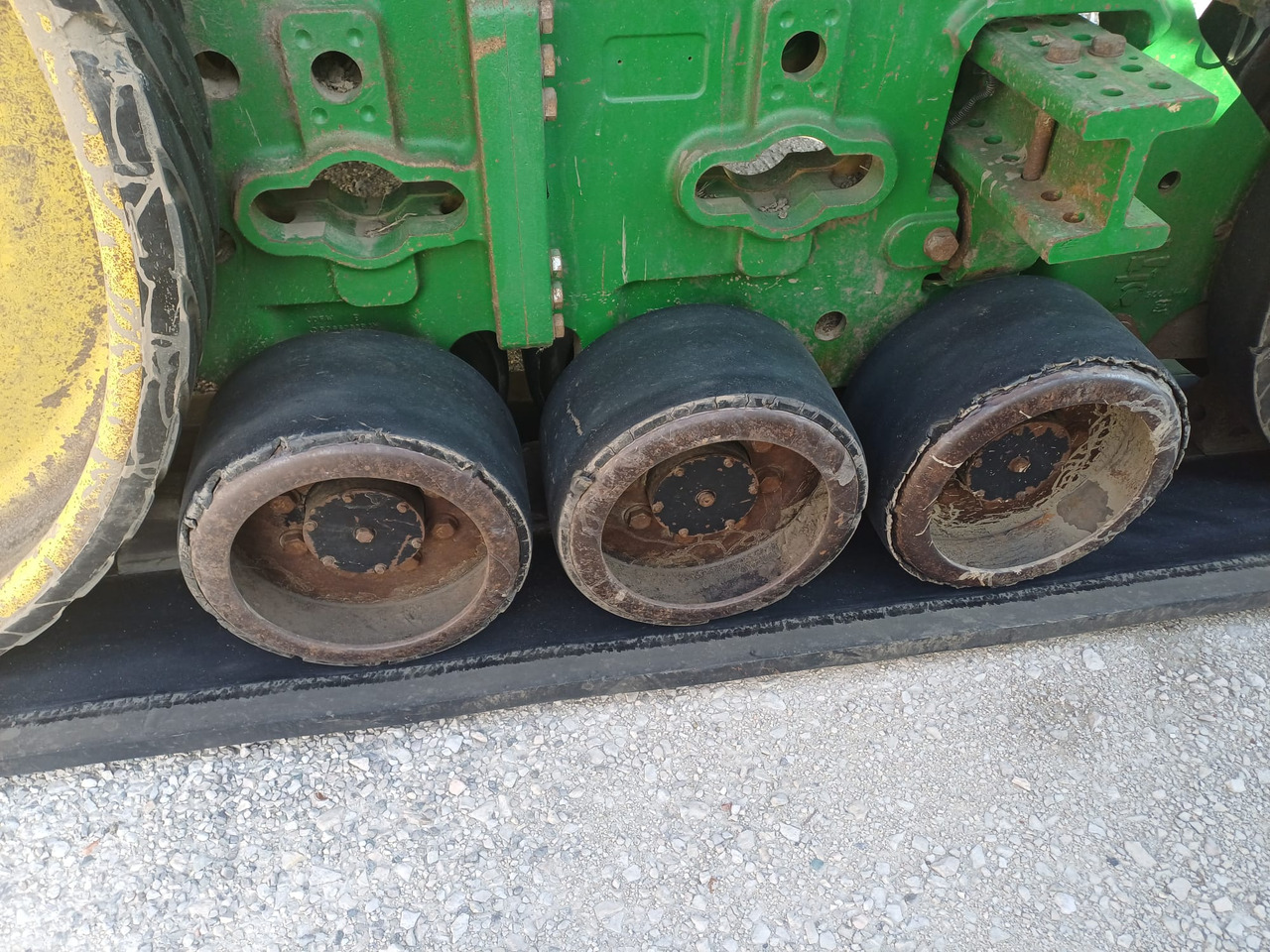 JOHN DEERE 8320 RT - Tractor: afbeelding 5 JOHN DEERE 8320 RT - Tractor: afbeelding 5