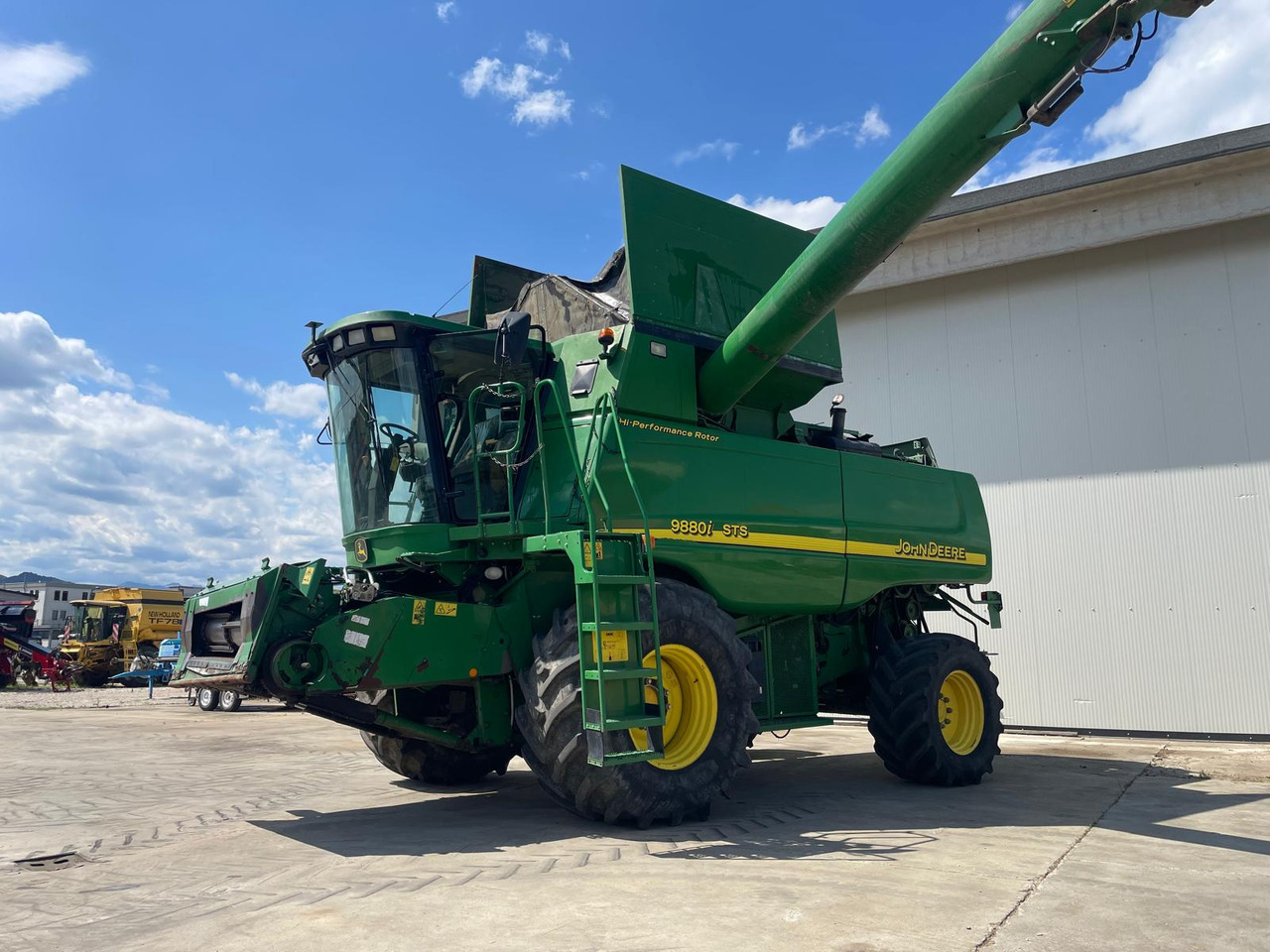 JOHN DEERE MIETITREBBIA STS 9880 - Maaidorser: afbeelding 1 JOHN DEERE MIETITREBBIA STS 9880 - Maaidorser: afbeelding 1