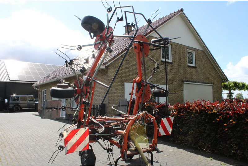Fella 680 H - Hooischudder: afbeelding 1 Fella 680 H - Hooischudder: afbeelding 1