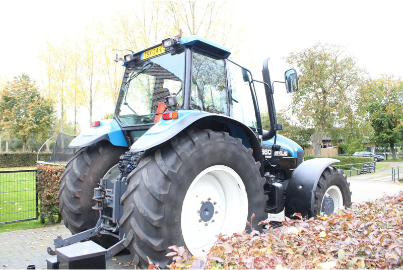 New Holland 8360 - Tractor: afbeelding 3 New Holland 8360 - Tractor: afbeelding 3