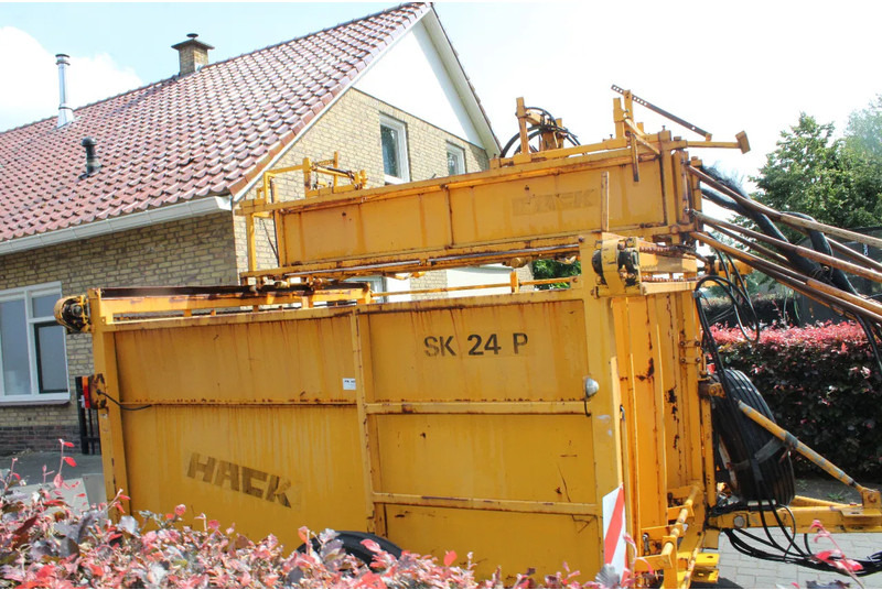 Onbekend Hack SK 24 P - Hooi-/ Voedermachine: afbeelding 2 Onbekend Hack SK 24 P - Hooi-/ Voedermachine: afbeelding 2